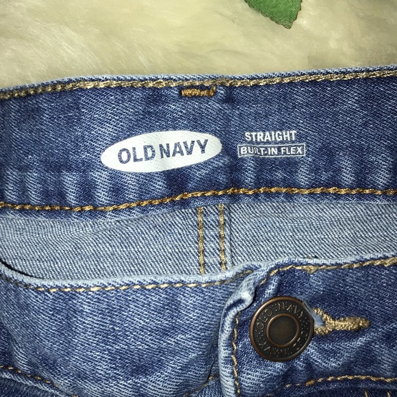 Old Navy Stretch Straight Leg Jean - Picture 4 of 5